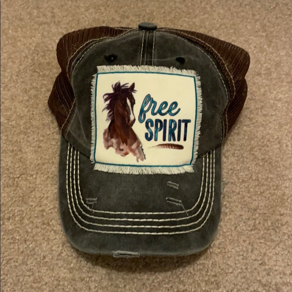 Horse hat!